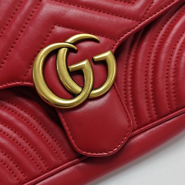 GG Marmont Medium Quilted Calfskin Red