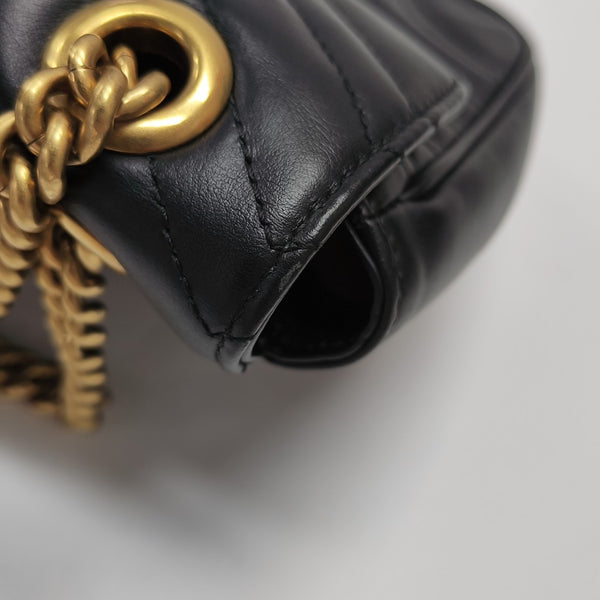 GG Marmont Medium Quilted Calfskin Black