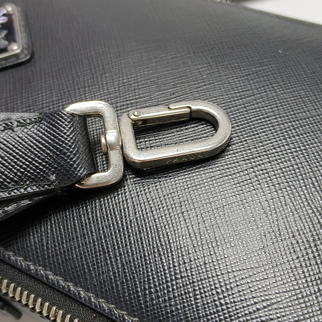 Brique Calfskin Black