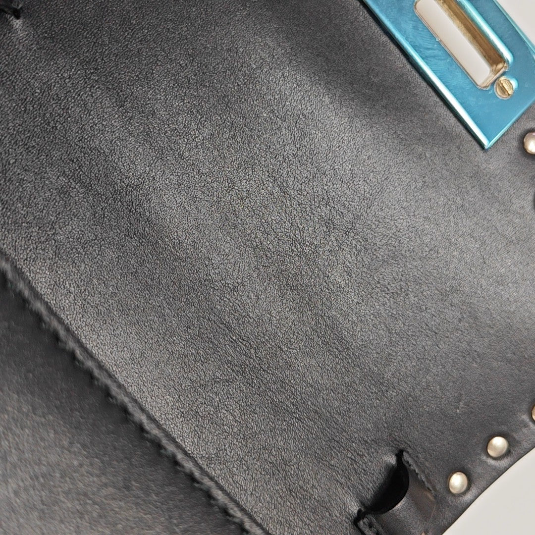 Rockstud Calfskin Black
