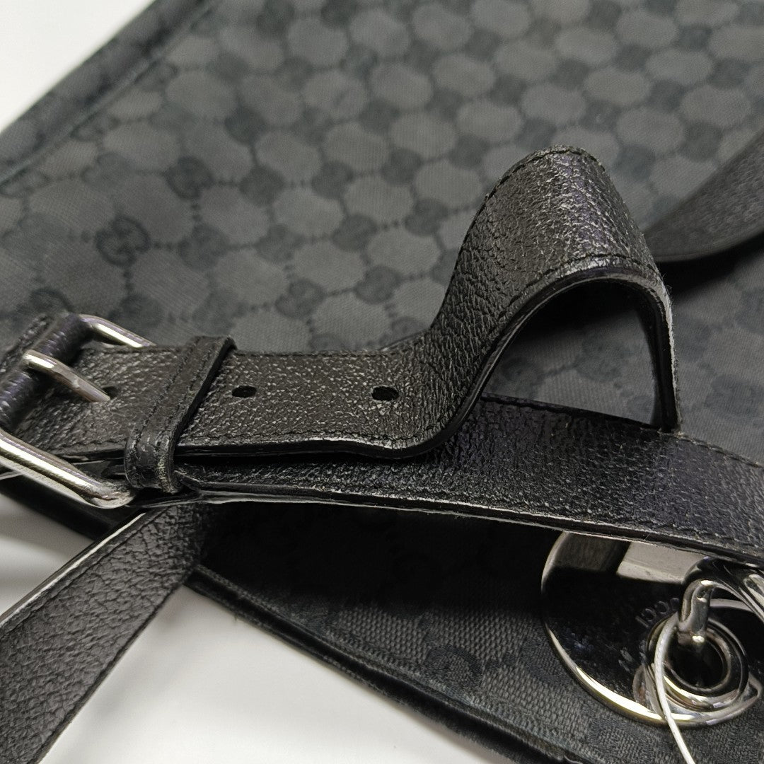 Monogram Canvas Black