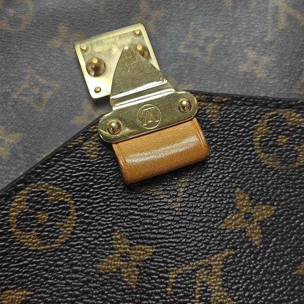 MÉTIS MM Monogram Coated Canvas Brown