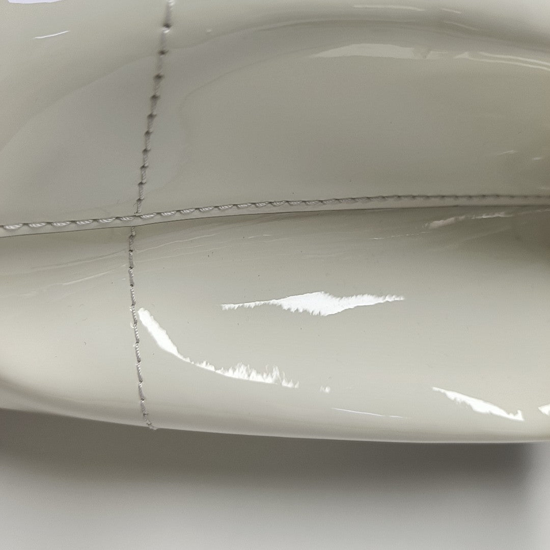 HOT SPRINGS MM Monogram Patent Leather White