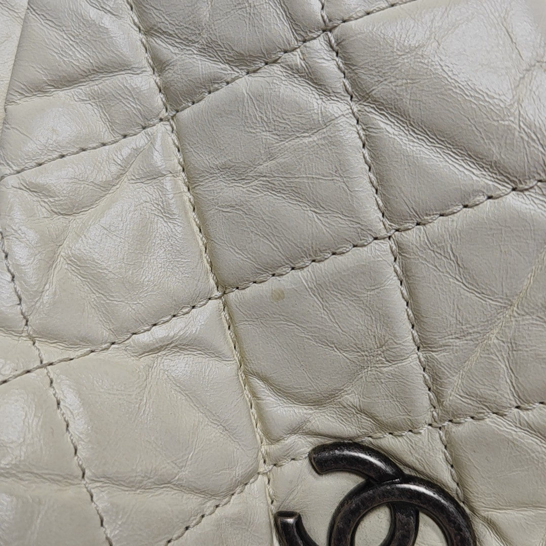 GABRIELLE Small Quilted Calfskin White
