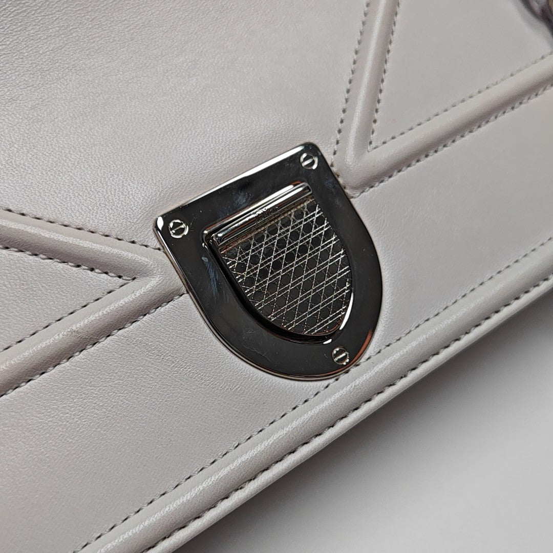 Diorama Medium Cannage Calfskin Pink
