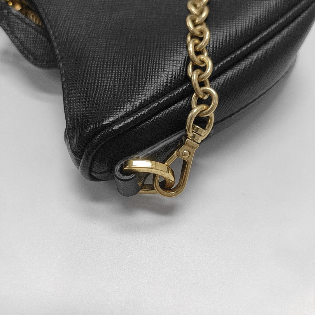 Re-Edition2005 Saffiano Calfskin Black