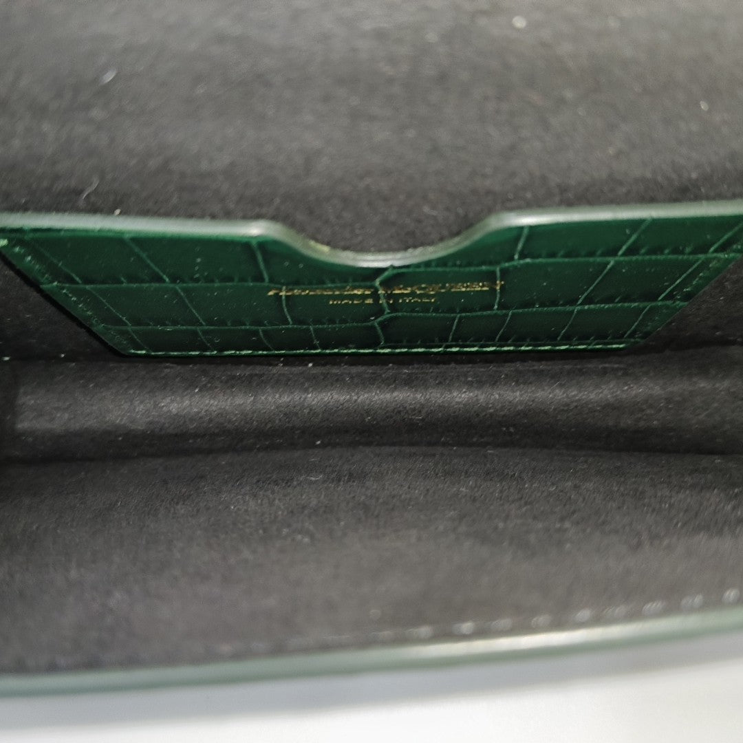 Calfskin Shoulder Bag Green
