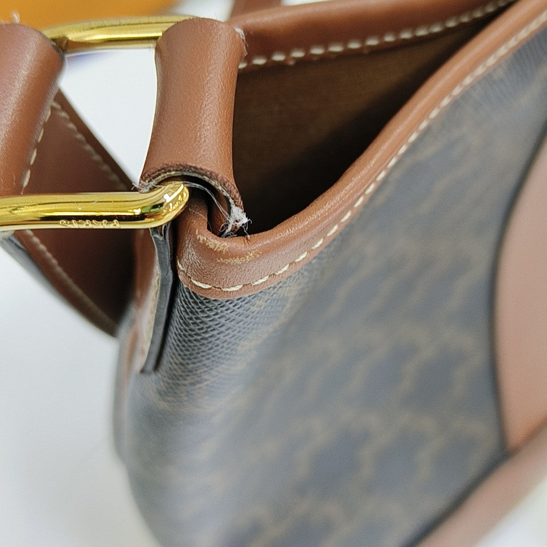 TRIOMPHE CANVAS Small Coated Canvas Brown