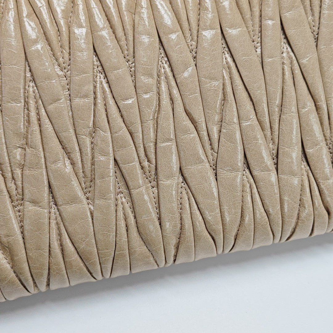 Miu Délice Quilted Lambskin Beige