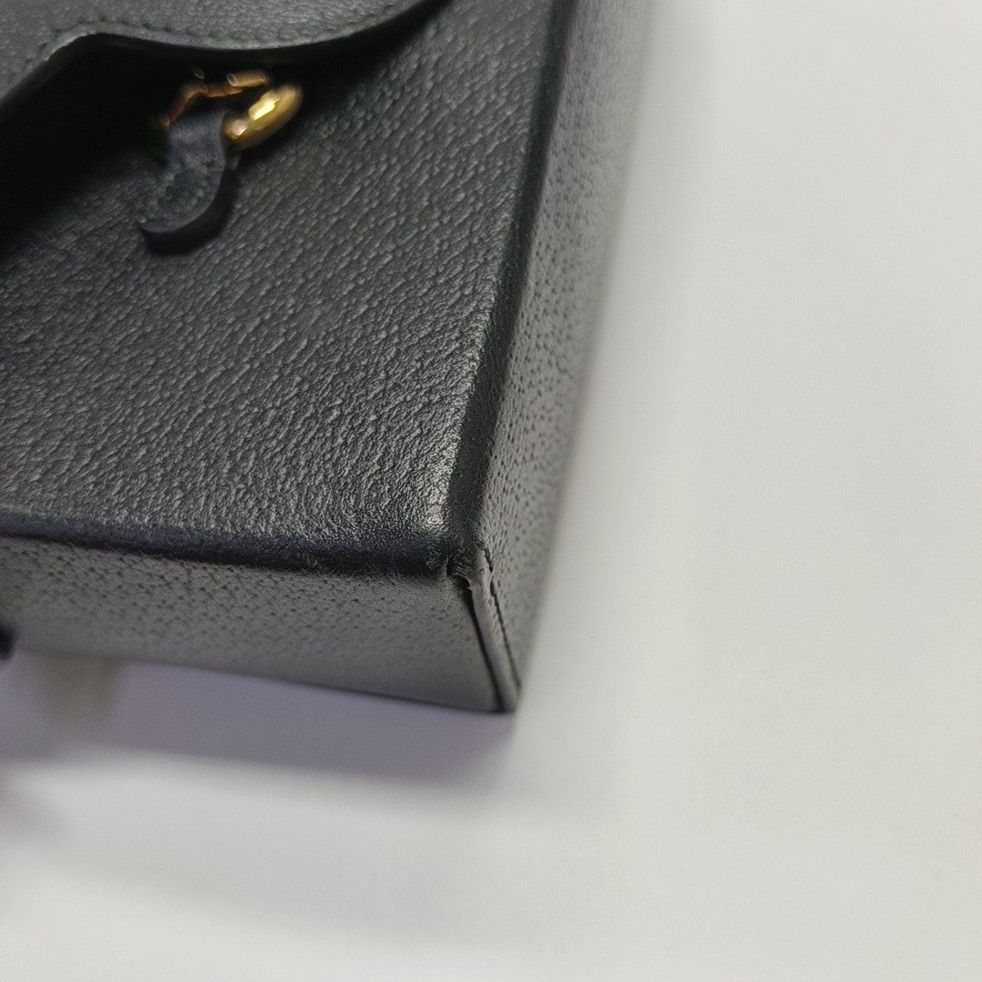 Thiara Calfskin Black