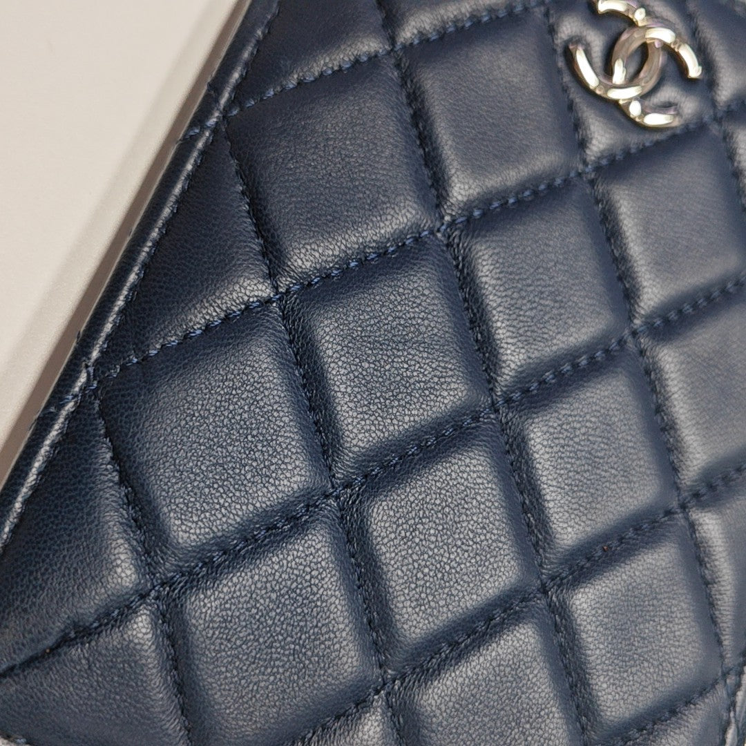 Quilted Lambskin Wallet Blue