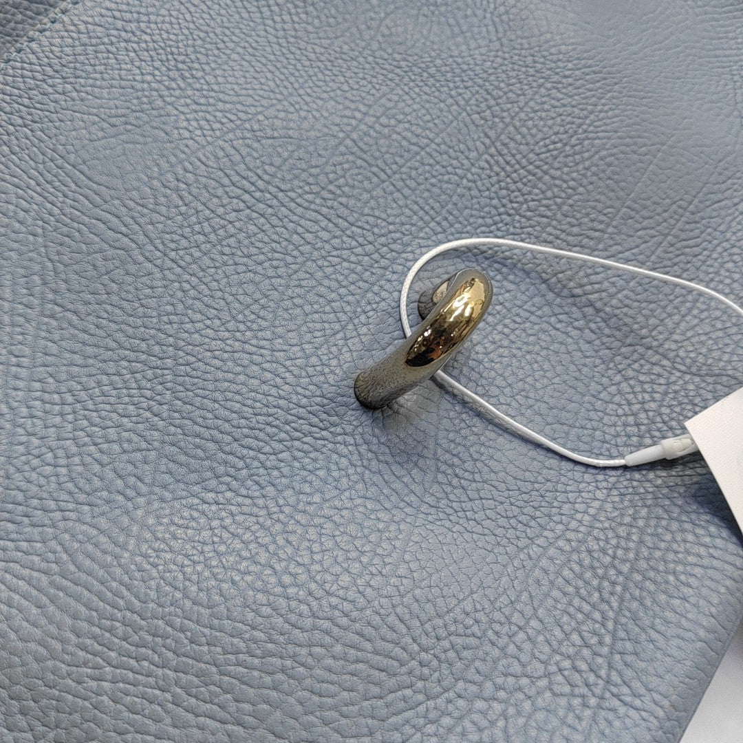 Tube Calfskin Blue