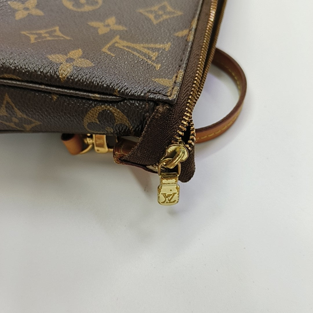 ACCESSOIRES GM Monogram Coated Canvas Brown