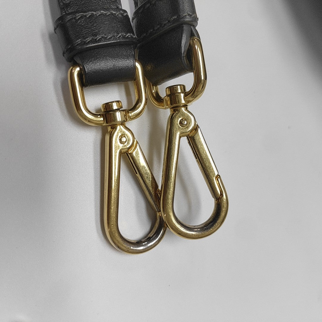 Vitello Calfskin Black