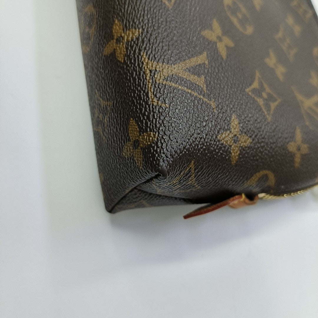 COSMETIC Monogram Coated Canvas Brown