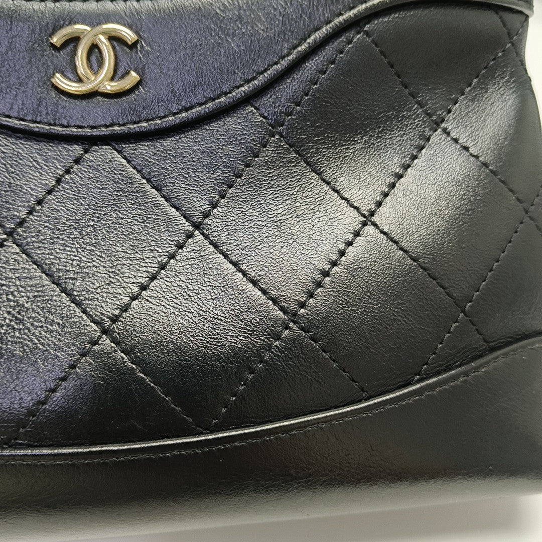 CHANEL 31 Nano Quilted Calfskin Black