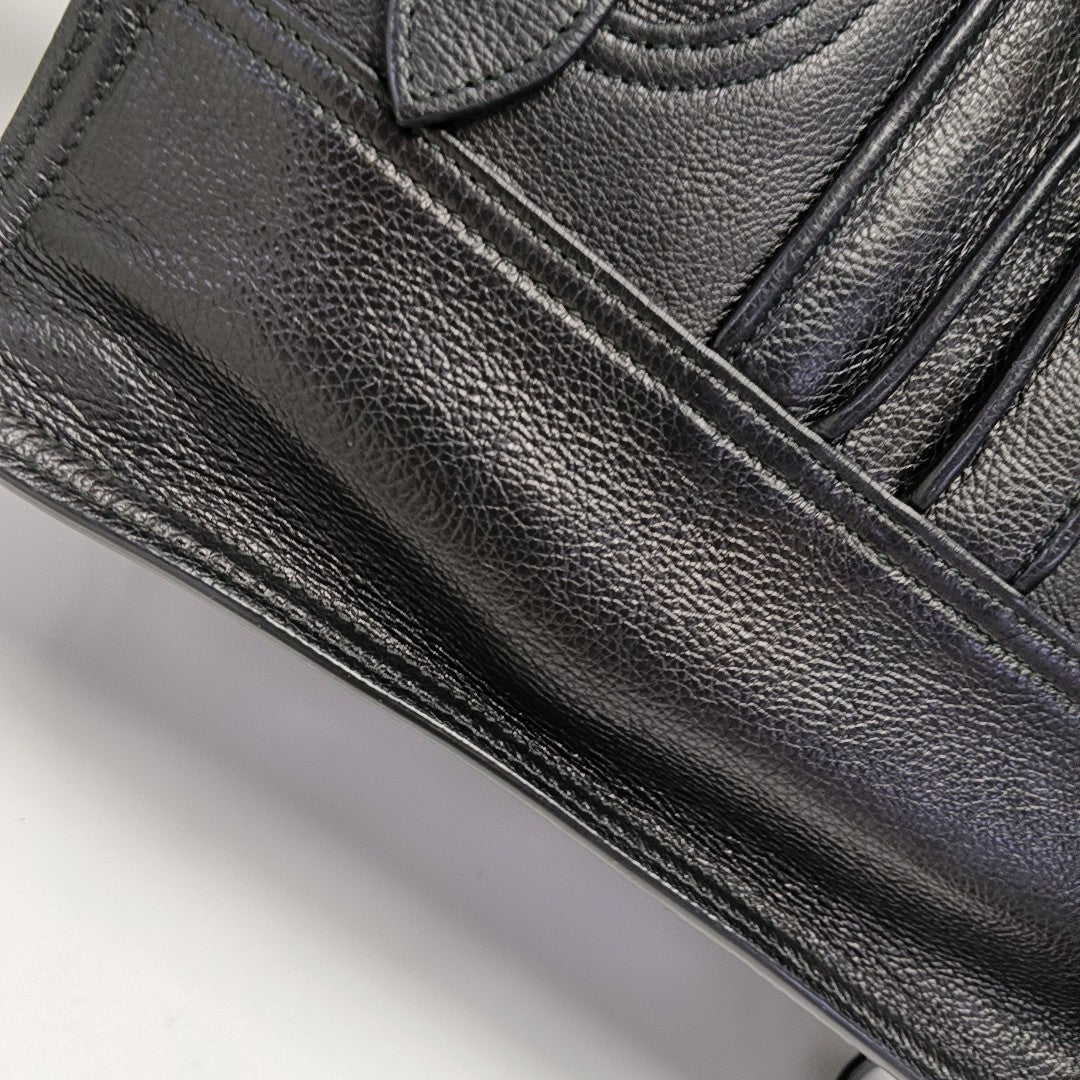 Etiquette Calfskin Black