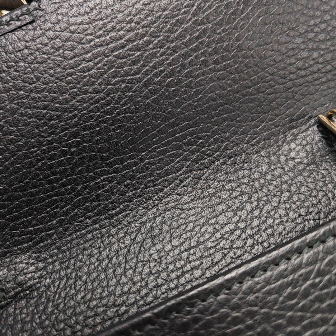 Interlocking G Small Calfskin Black