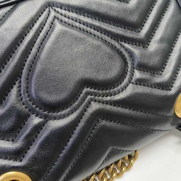 GG Marmont Small Quilted Calfskin Black