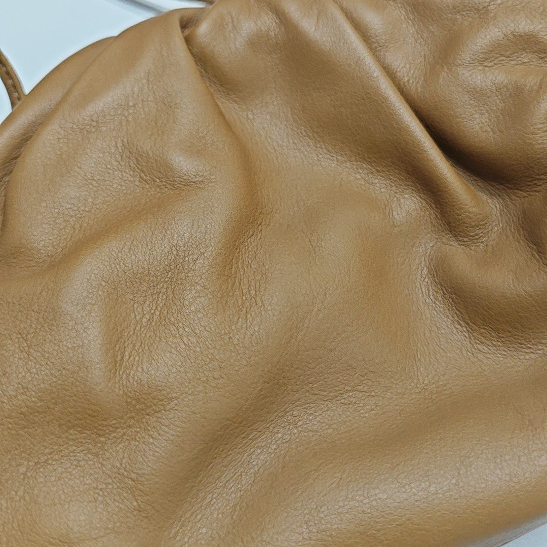 The Pouch Mini Calfskin Brown