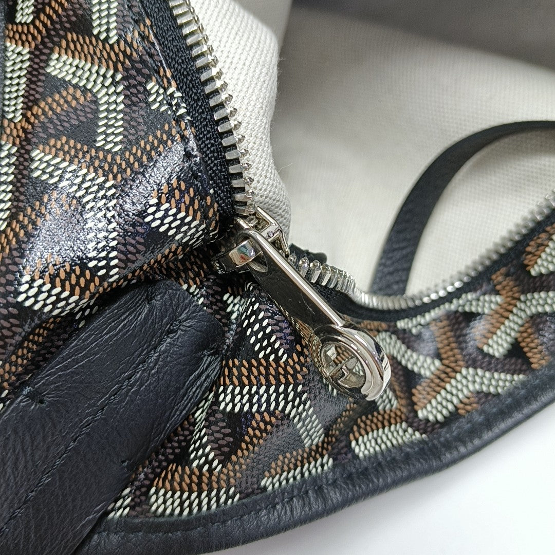 Hobo Coated Canvas Black