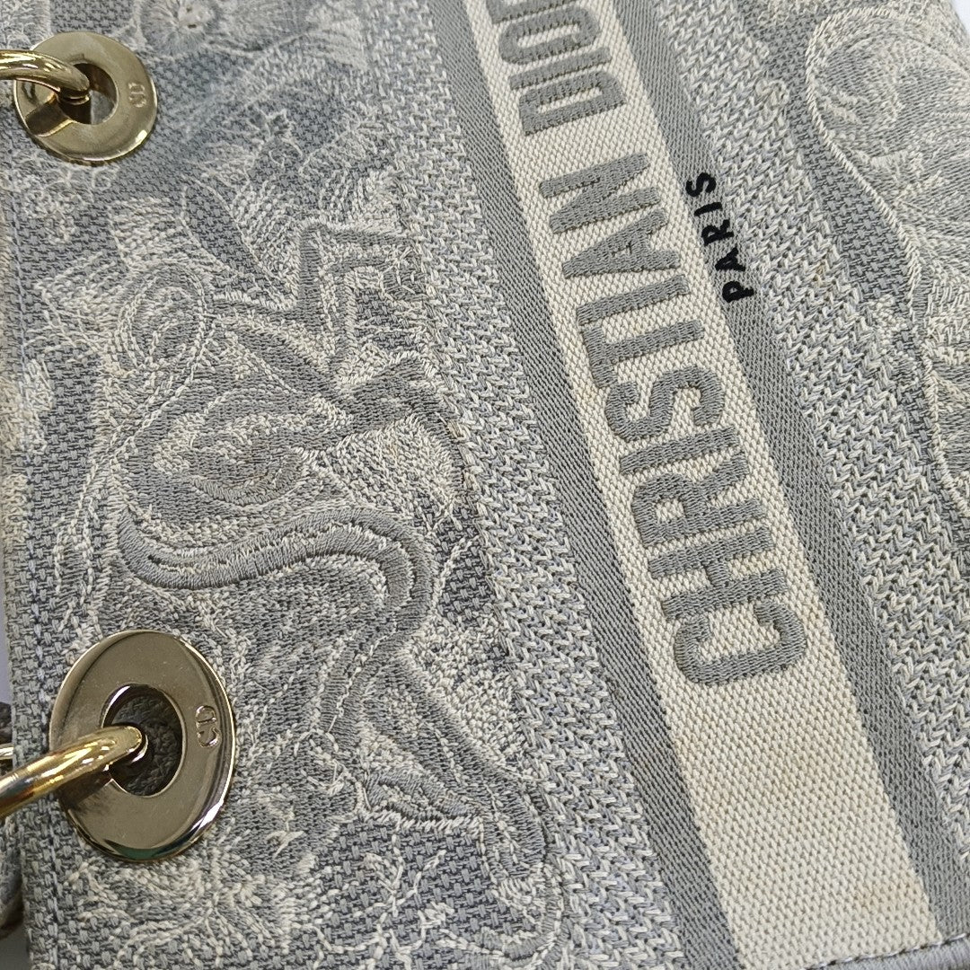 Lady D-Lite Medium Fabric Gray