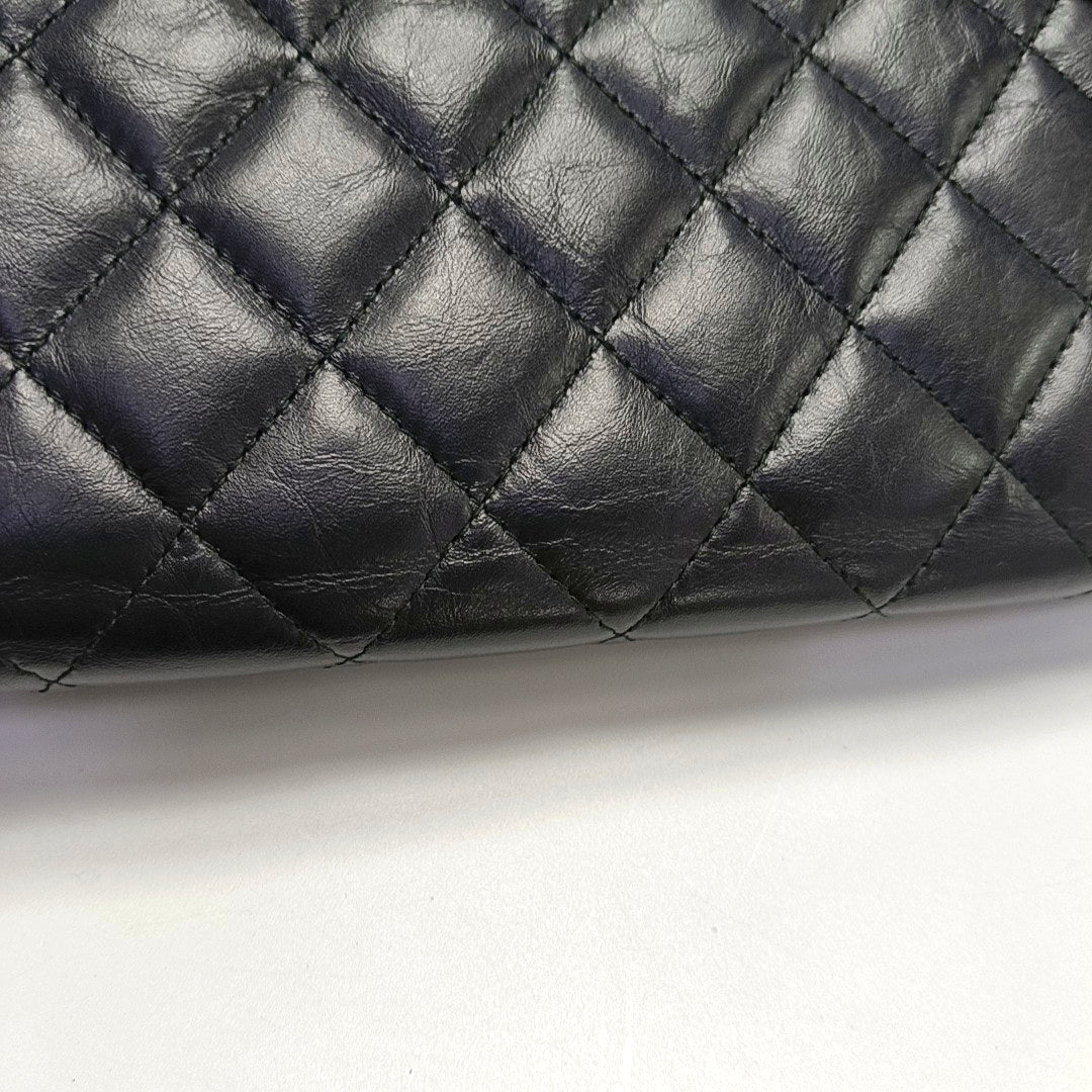 Authenticated pre-owned  GABRIELLE WOC Quilted Calfskin Black - Shoulder Bag at Looply