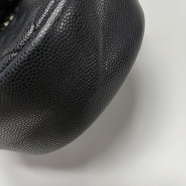 ROUND Quilted Grained Calfskin Black