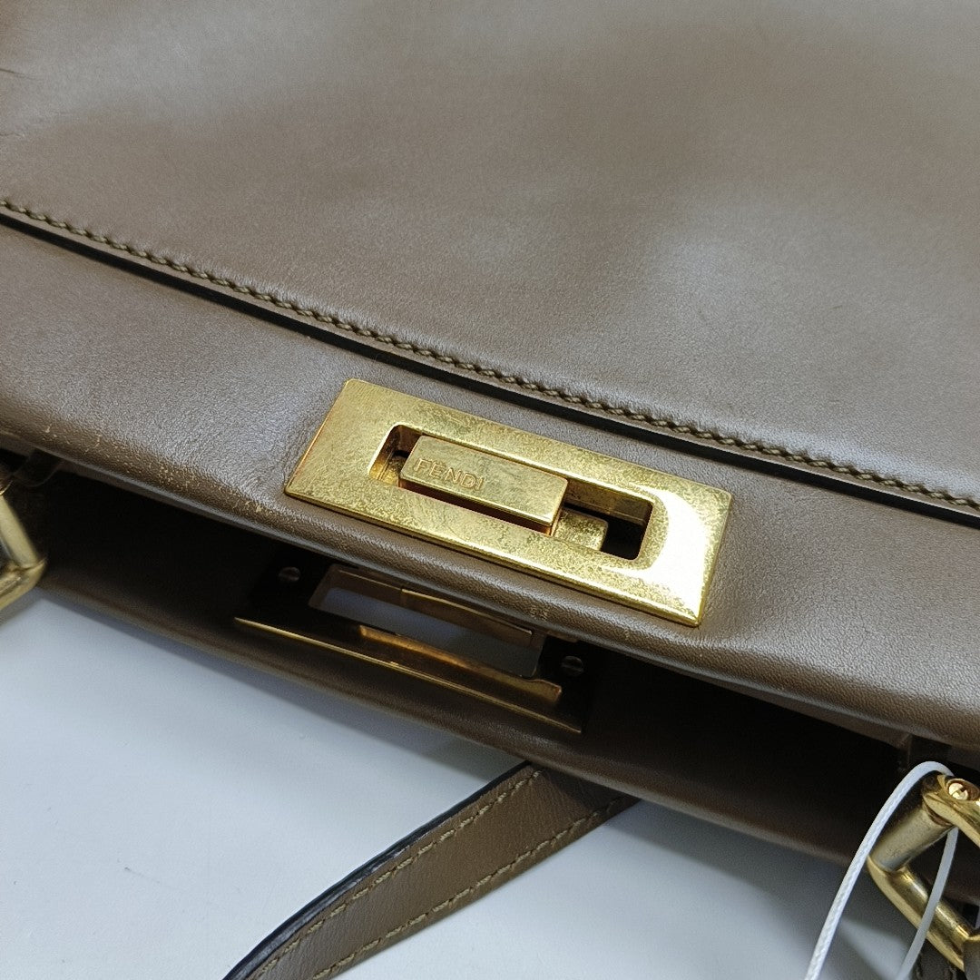 Peekaboo Medium Calfskin Brown