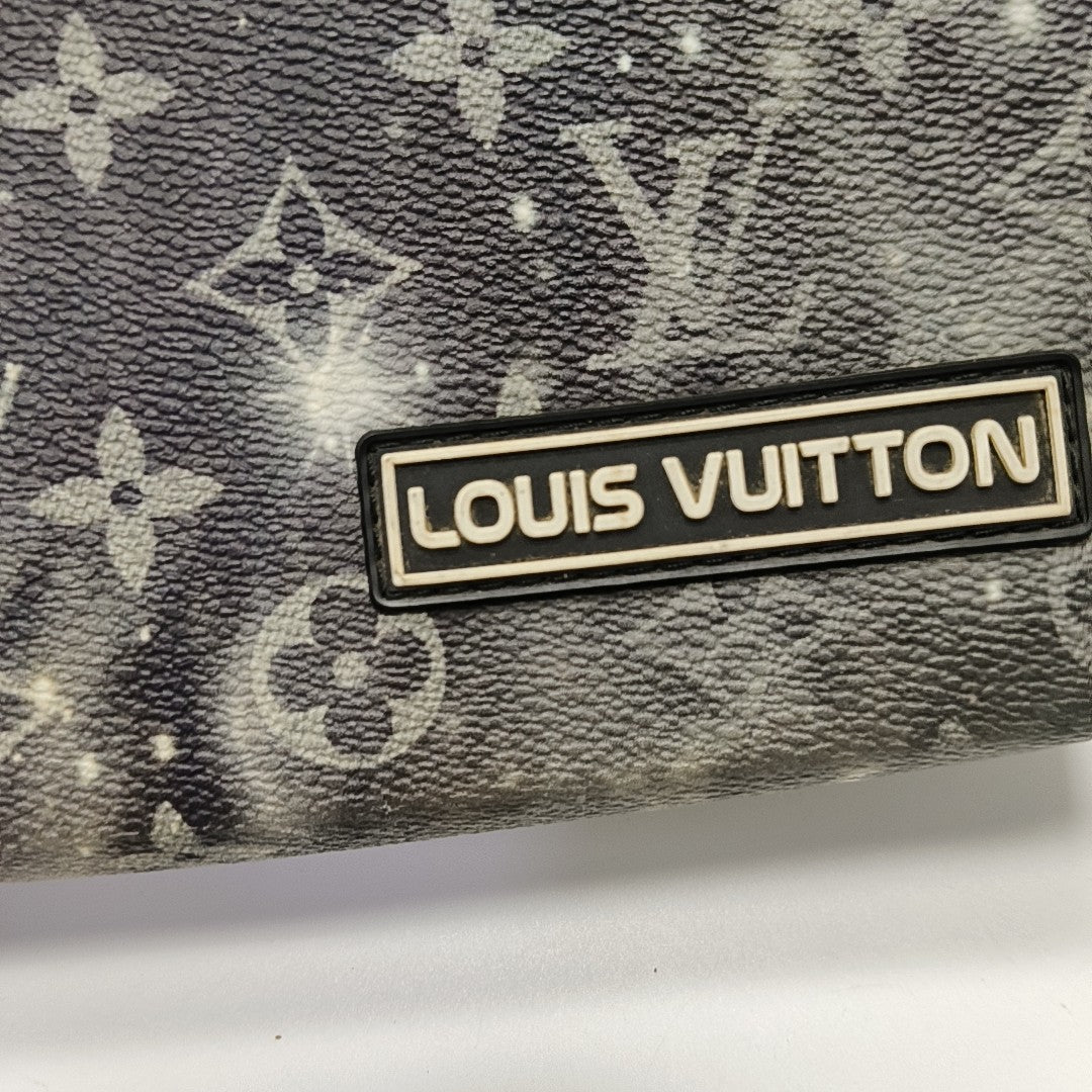 Pochette Voyag MM Monogram Coated Canvas Gray