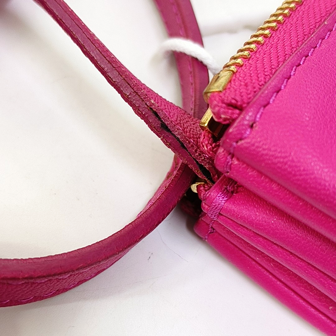 Authenticated pre-owned  TRIO Small Calfskin Pink - Crossbody Bag at Looply