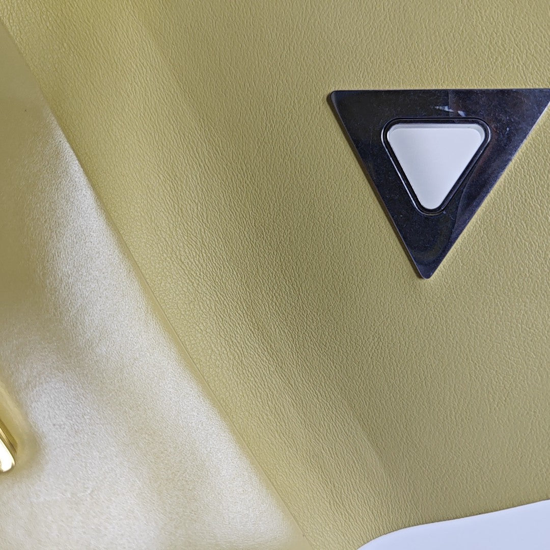 Calfskin Wallet Yellow