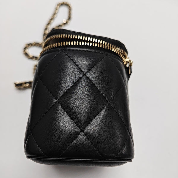 VANITY CASE Mini Quilted Lambskin Black