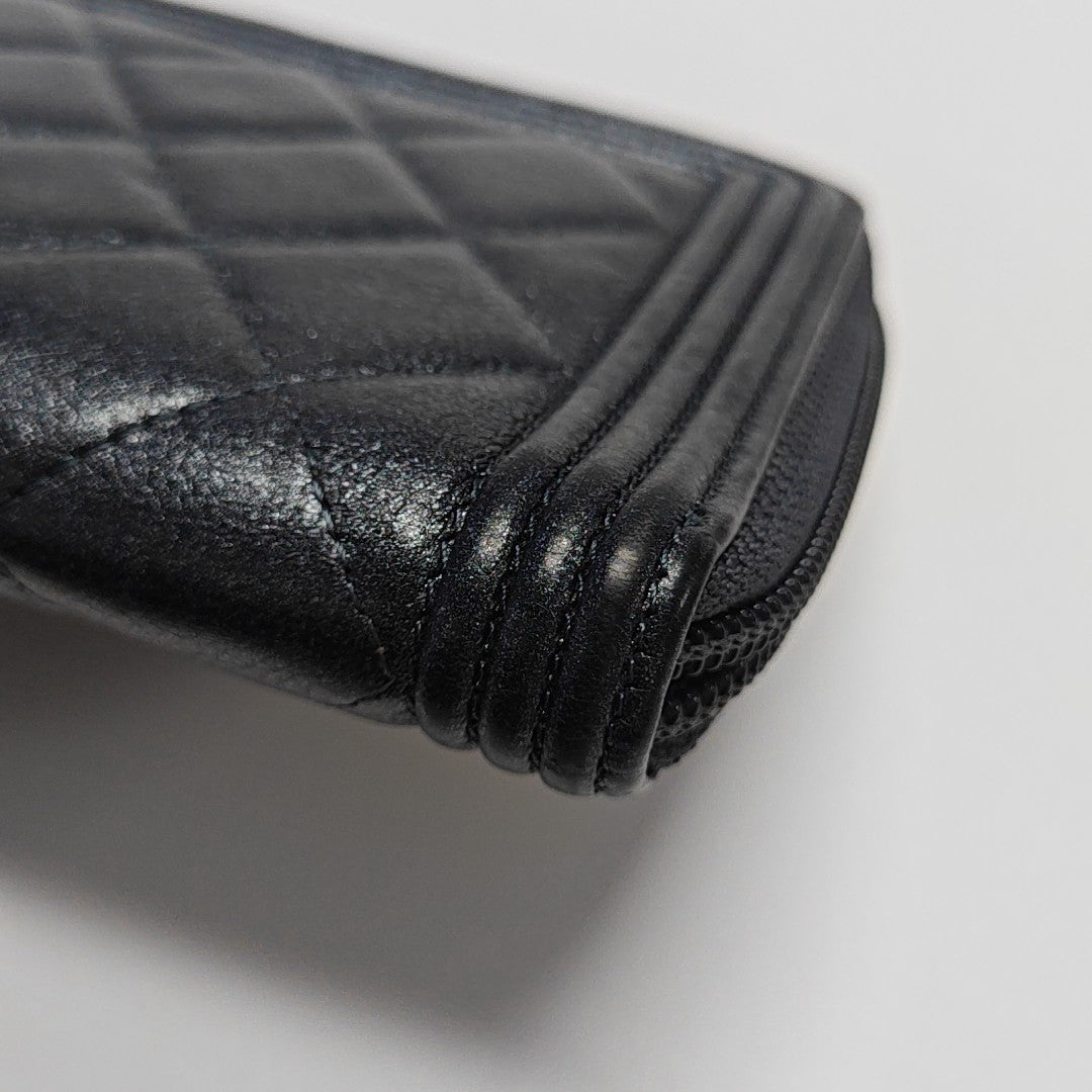 BOY CHANEL Mini Quilted Calfskin Blue Wallet
