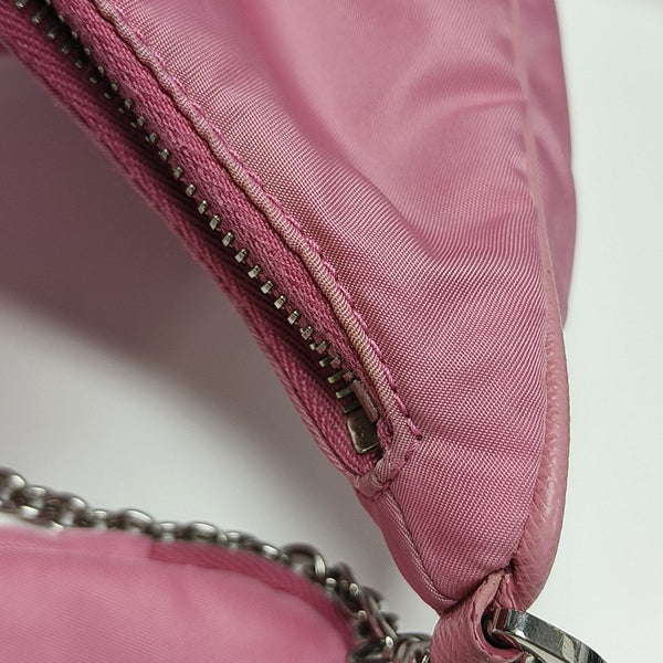 Re-Edition2005 Nylon Red