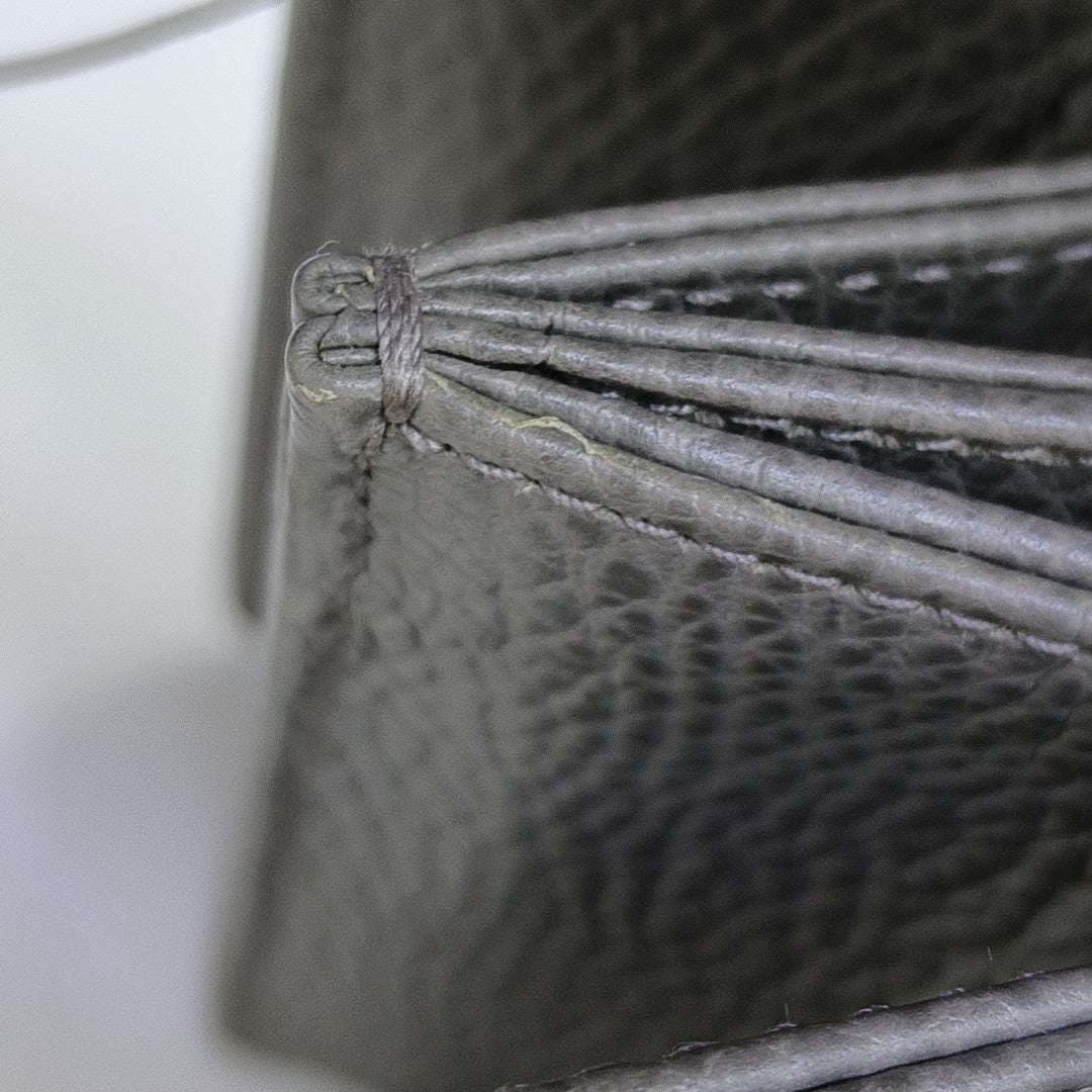 Authenticated pre-owned  Interlocking G Small Calfskin Grey - Shoulder Bag at Looply
