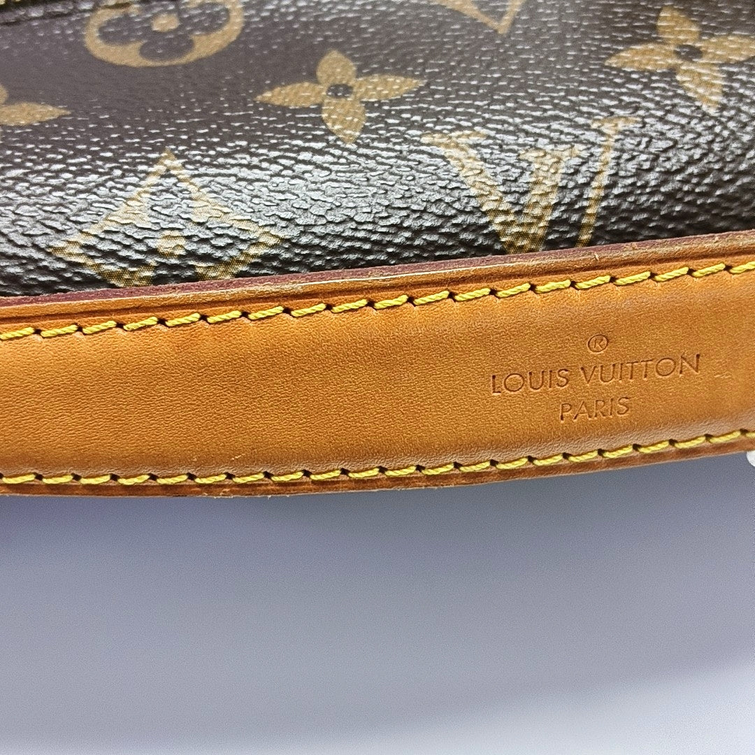 MÉTIS MM Monogram Coated Canvas Brown