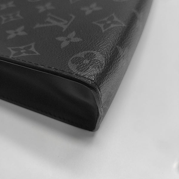 Pochette Voyag MM Monogram Coated Canvas Black