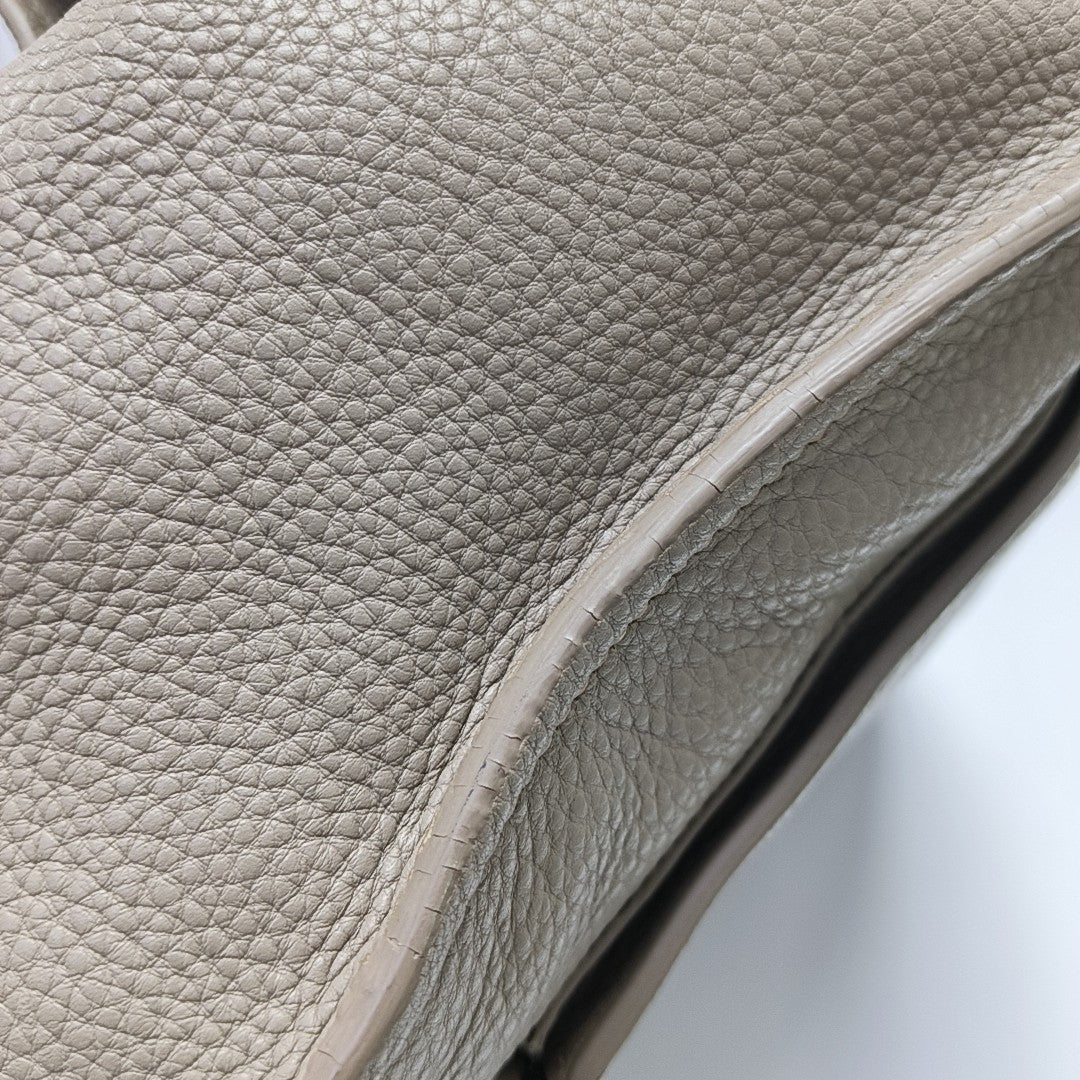Galleria Zip Front Pocket Calfskin Gray