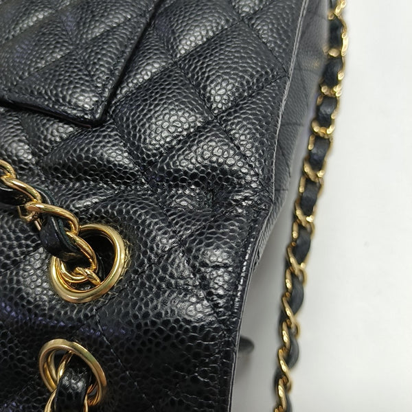 CLASSIC FLAP Medium Quilted Grained Calfskin Black