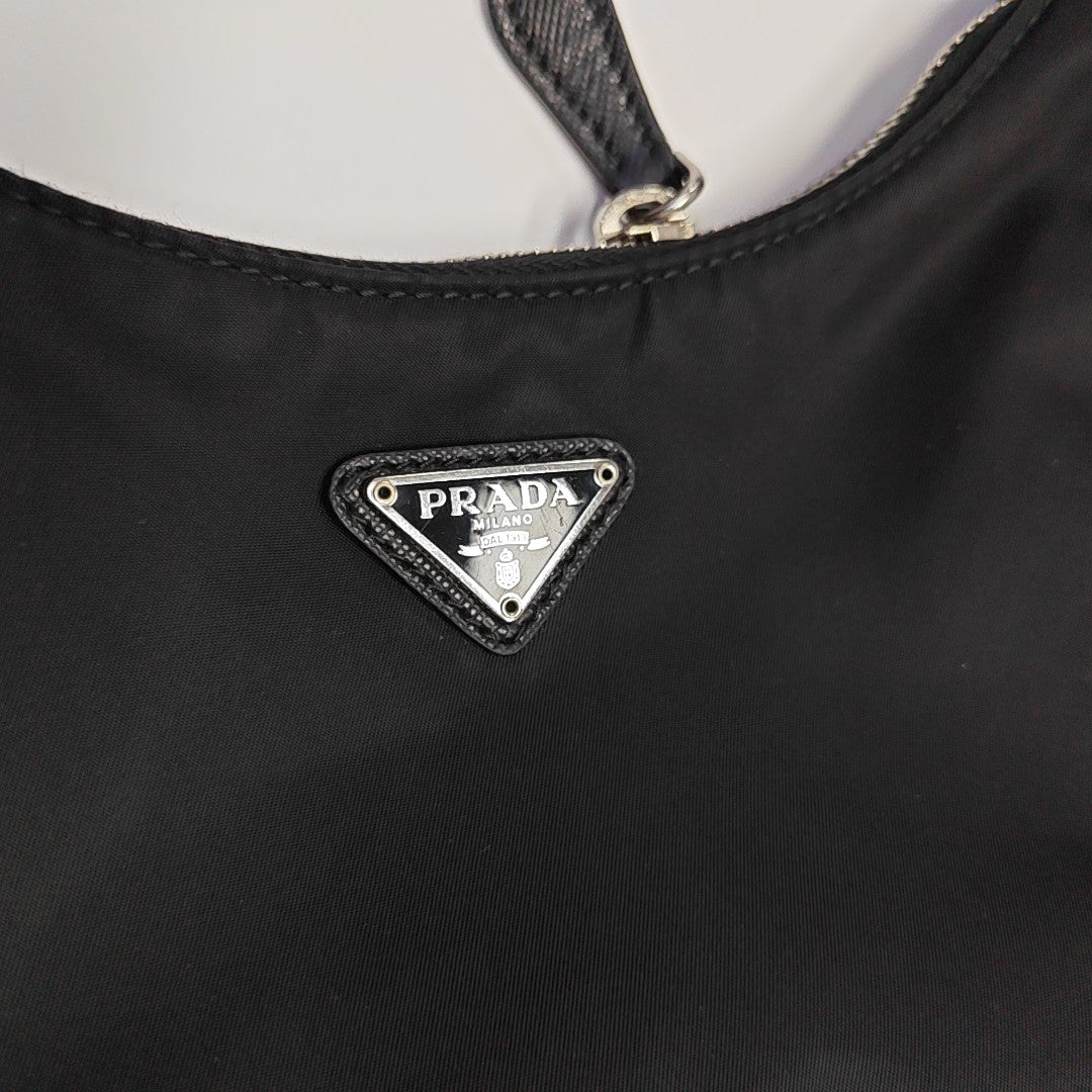 Re-Edition Nylon Black