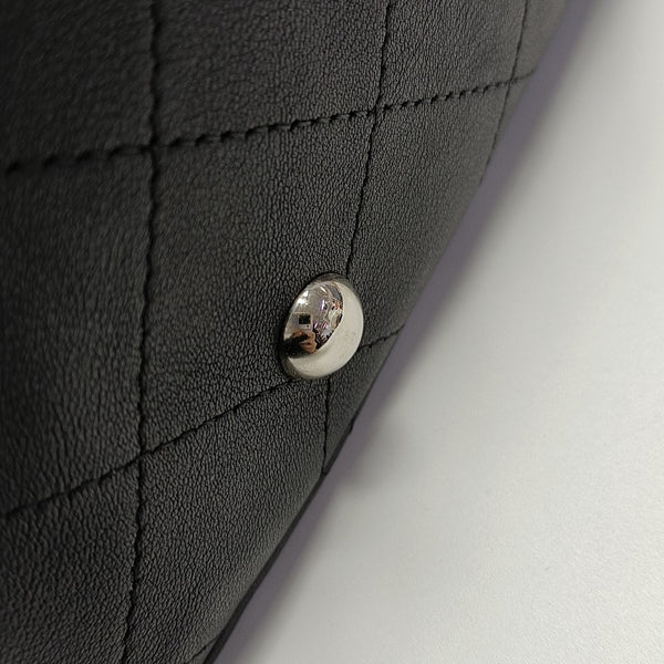 SURPIQUE Quilted Calfskin Black