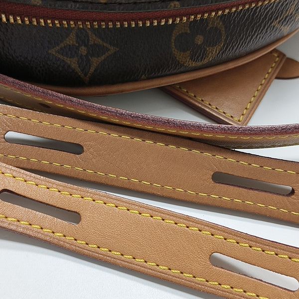 BOITE CHAPEAU MM Monogram Coated Canvas Brown