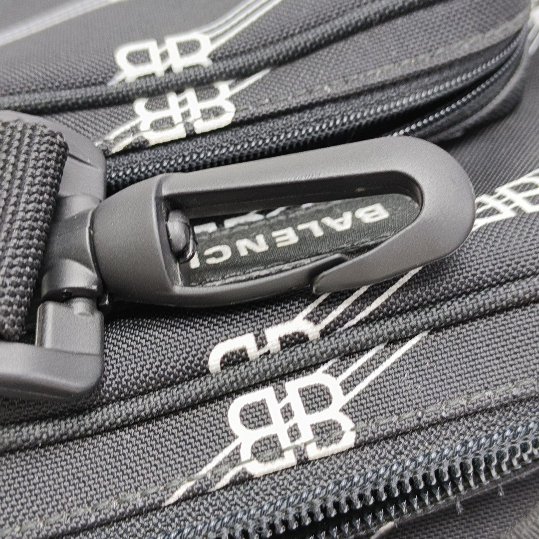 Coated Canvas Black