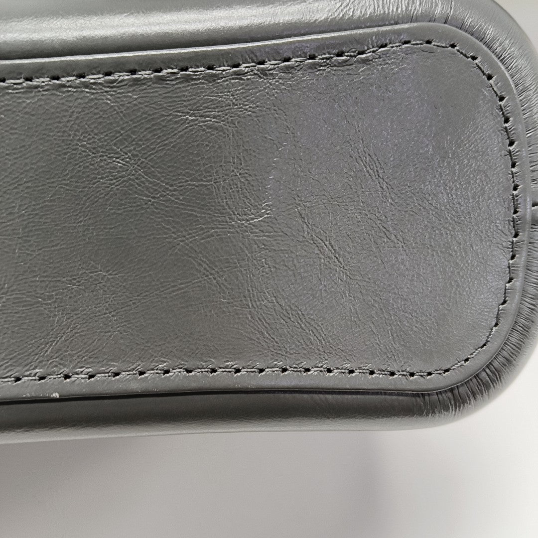 Authenticated pre-owned  GABRIELLE Small Quilted Wool Grey - Shoulder Bag at Looply