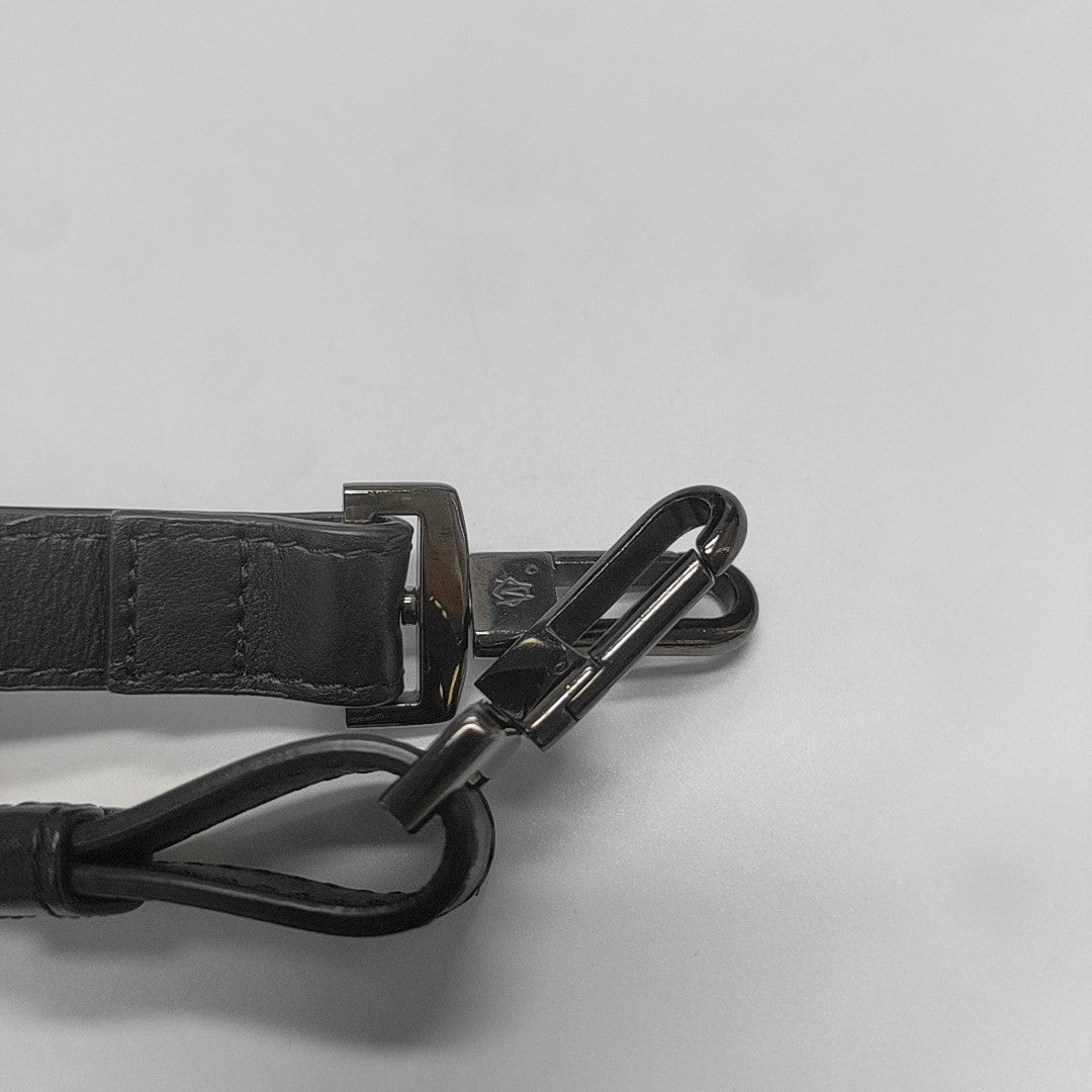 Special Material Shoulder Bag Black
