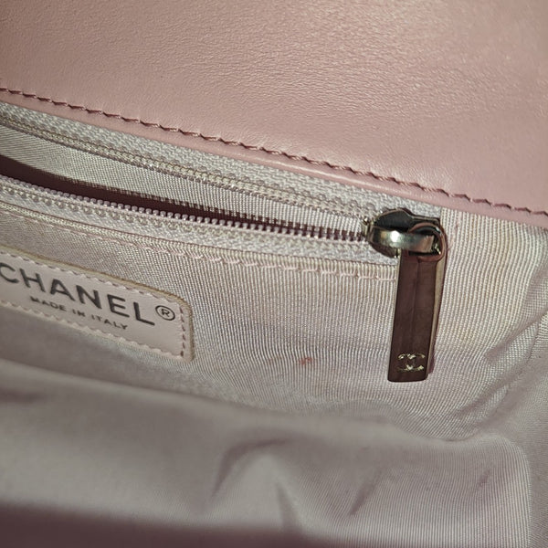 Quilted Calfskin Shoulder Bag Pink