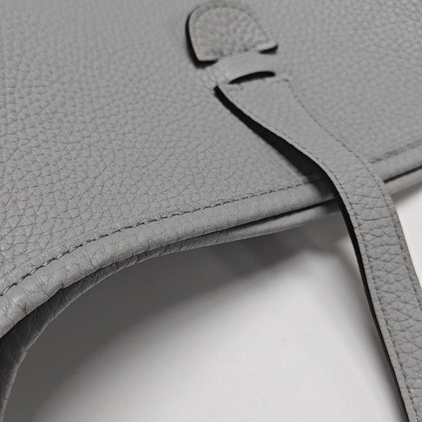 Evelyne 29 Clemence Blue
