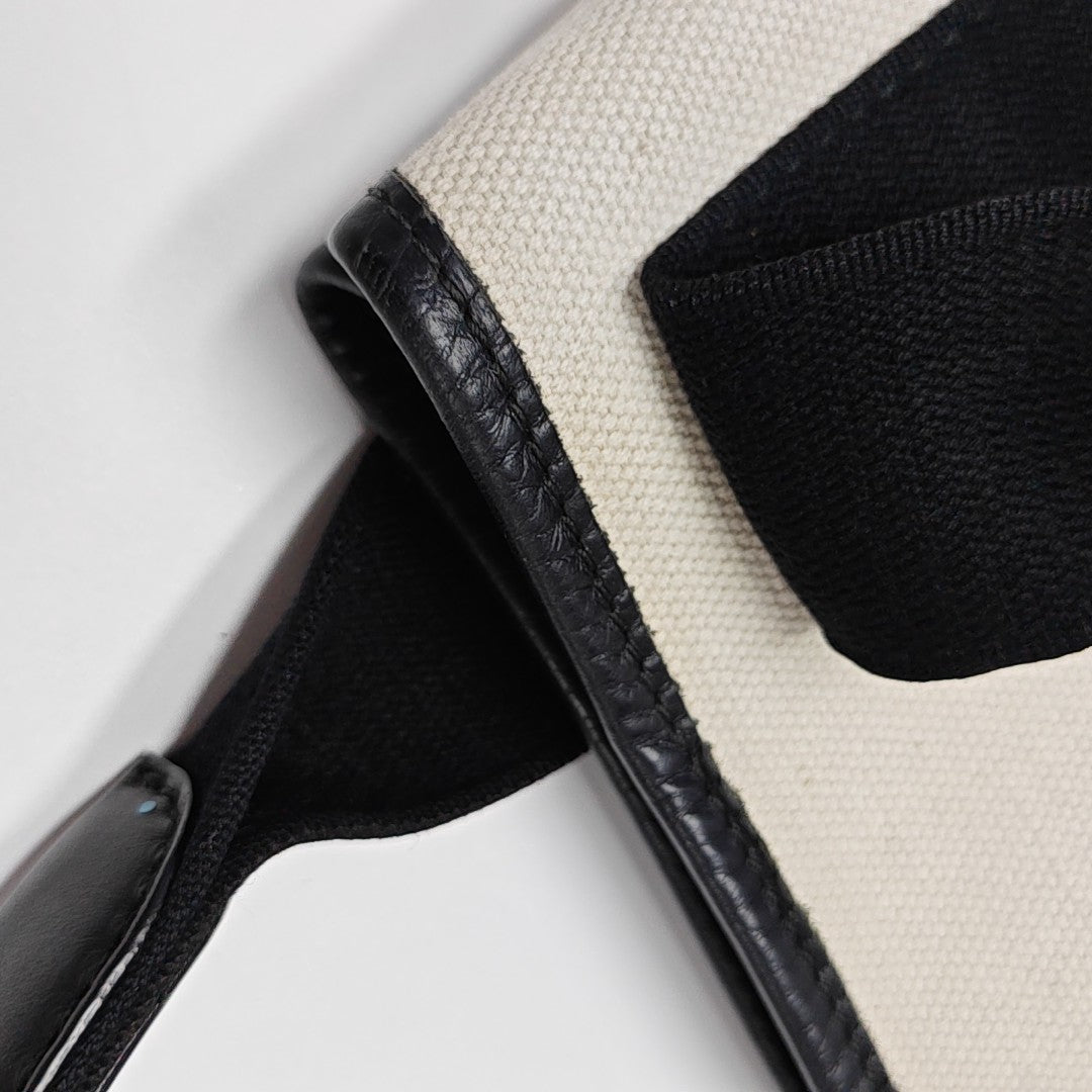 Navy Mini Canvas White