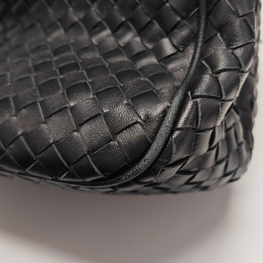 Parachute Lambskin Black